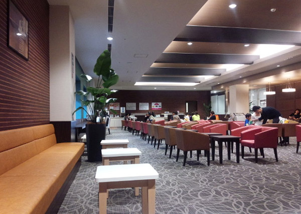 イオンモール和歌山のイオンラウンジ