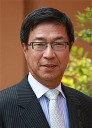 �������j